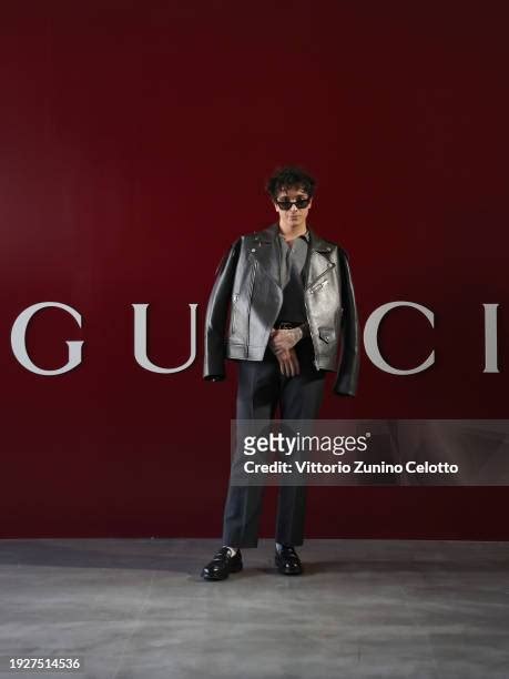 completo gucci tananai|Tananai arrives at the Gucci show during Milan Fashion Week.